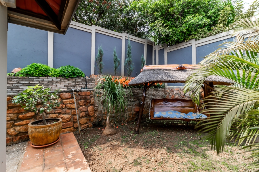 5 Bedroom Property for Sale in Rietfontein Gauteng