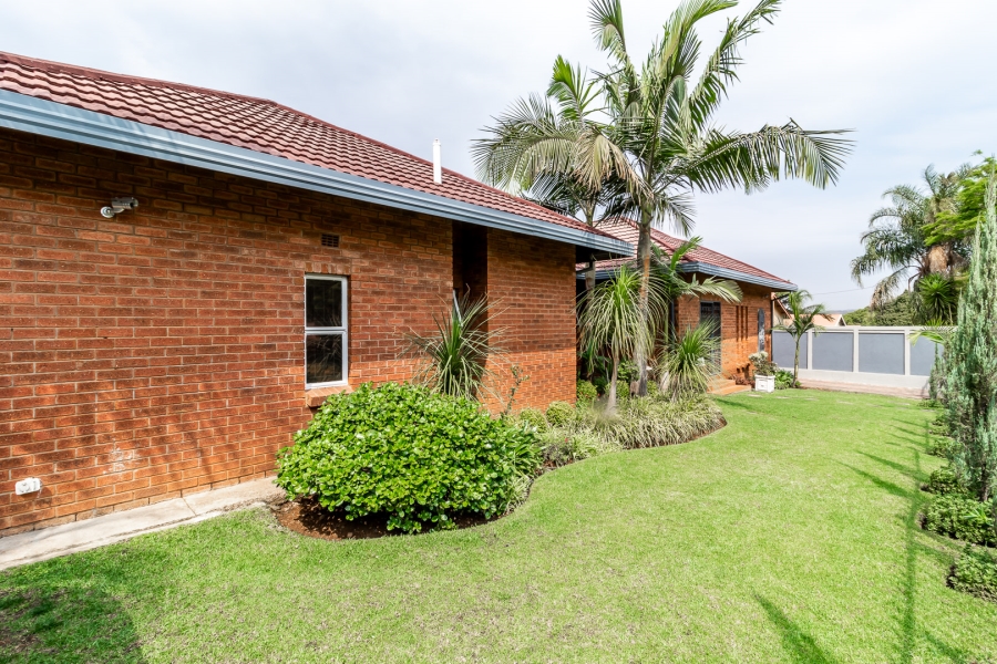 5 Bedroom Property for Sale in Rietfontein Gauteng