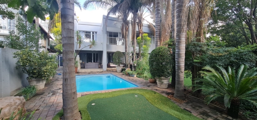 4 Bedroom Property for Sale in Silver Lakes Golf Estate Gauteng