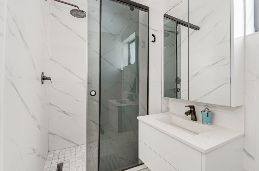 To Let 3 Bedroom Property for Rent in Broadacres Gauteng