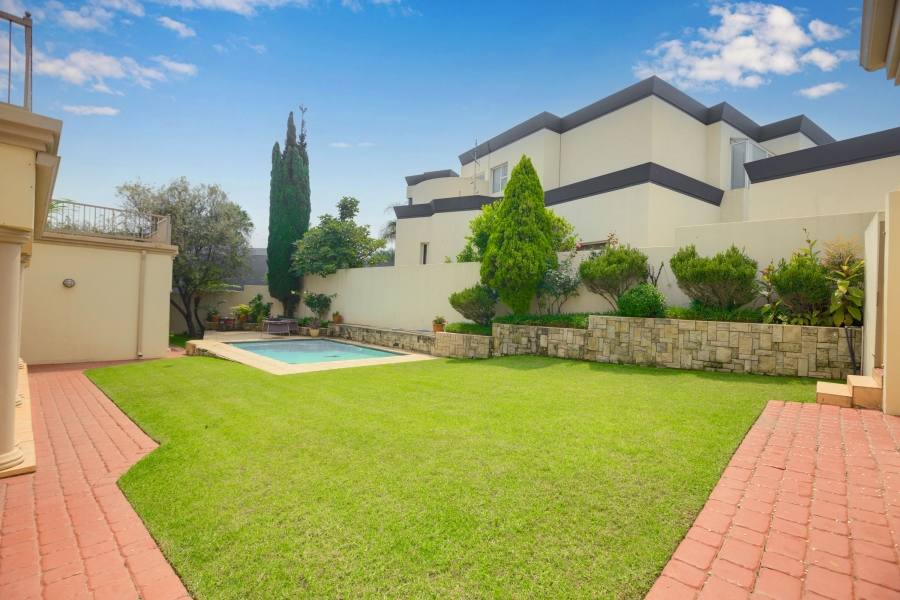 To Let 7 Bedroom Property for Rent in Dainfern Golf Estate Gauteng