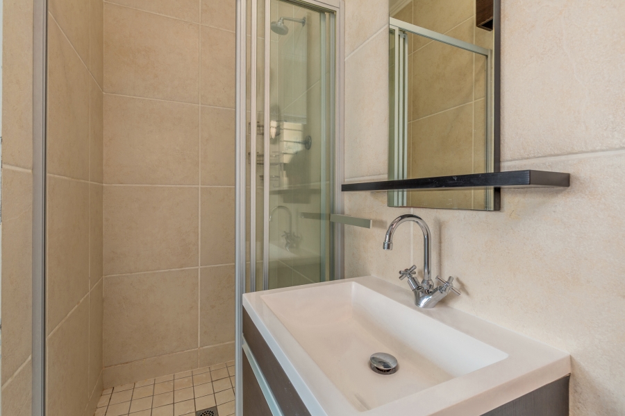 2 Bedroom Property for Sale in Douglasdale Gauteng