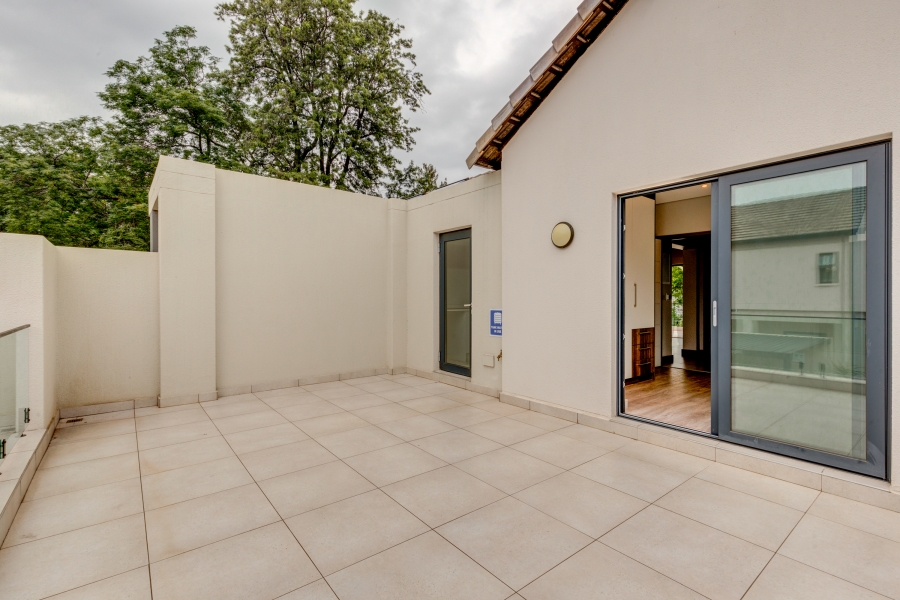 To Let 2 Bedroom Property for Rent in Bryanston Gauteng