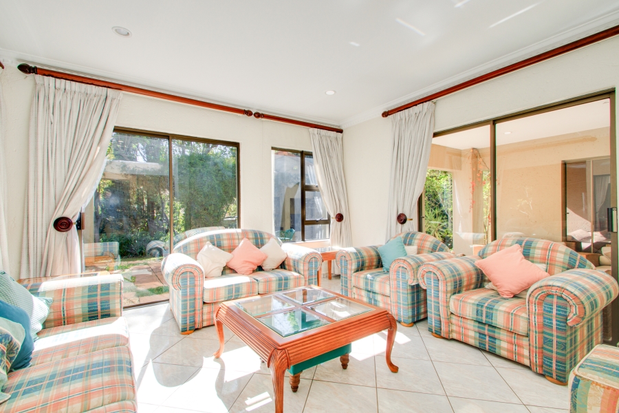 To Let 4 Bedroom Property for Rent in Dainfern Golf Estate Gauteng