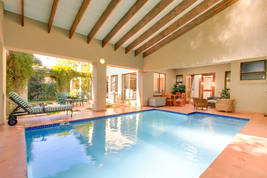 To Let 4 Bedroom Property for Rent in Dainfern Golf Estate Gauteng