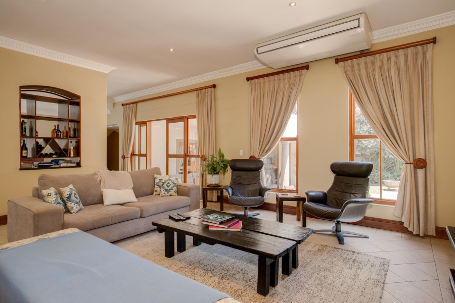 To Let 4 Bedroom Property for Rent in Dainfern Golf Estate Gauteng