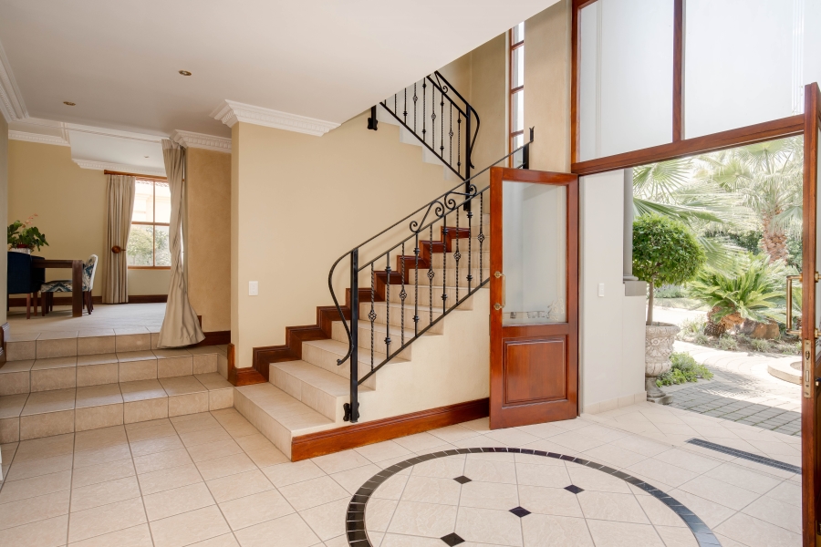 To Let 4 Bedroom Property for Rent in Dainfern Golf Estate Gauteng