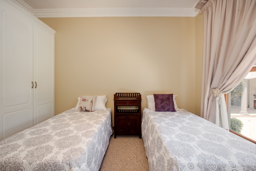 To Let 4 Bedroom Property for Rent in Dainfern Golf Estate Gauteng