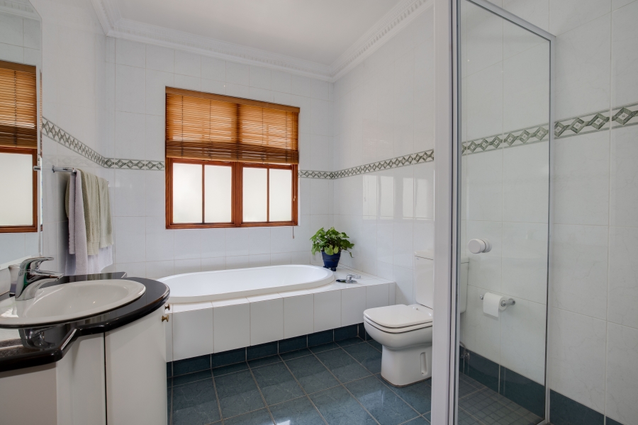 To Let 4 Bedroom Property for Rent in Dainfern Golf Estate Gauteng