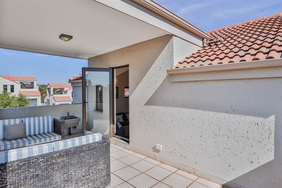 1 Bedroom Property for Sale in Douglasdale Gauteng