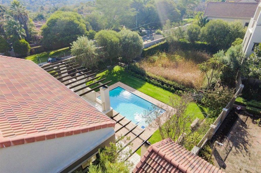 1 Bedroom Property for Sale in Douglasdale Gauteng