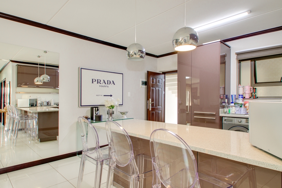 3 Bedroom Property for Sale in Broadacres Gauteng