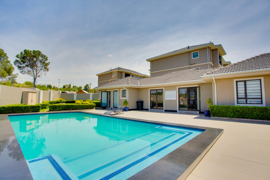 3 Bedroom Property for Sale in Broadacres Gauteng