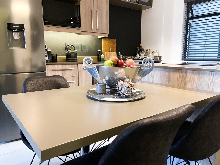 1 Bedroom Property for Sale in Rivonia Gauteng