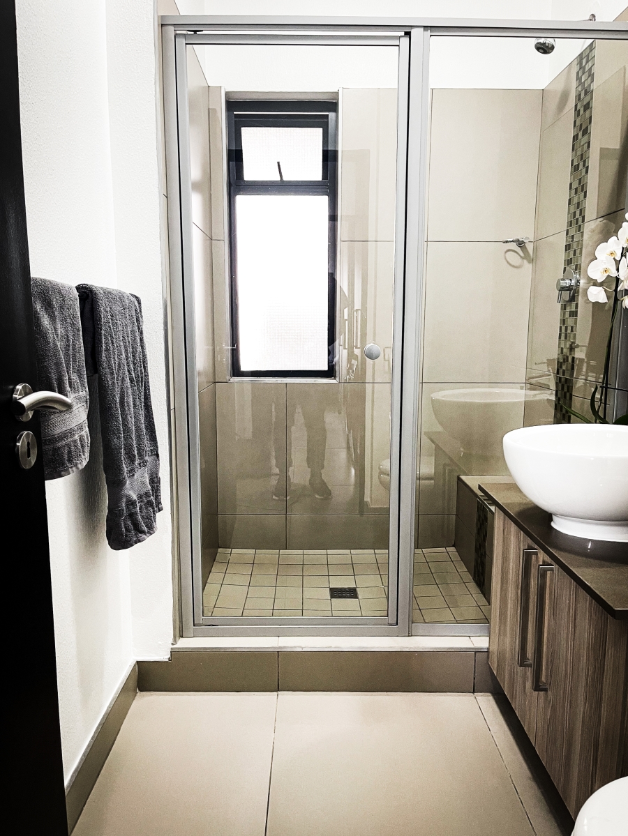 1 Bedroom Property for Sale in Rivonia Gauteng