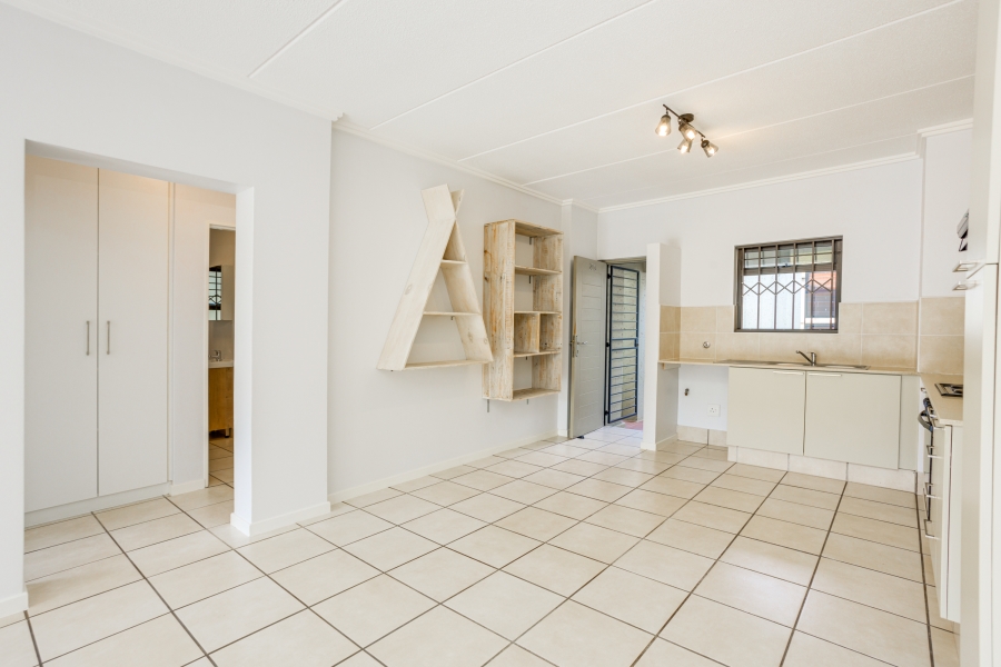 2 Bedroom Property for Sale in Fourways Gauteng