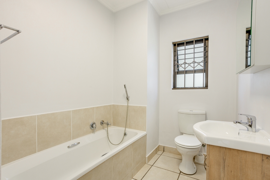 2 Bedroom Property for Sale in Fourways Gauteng