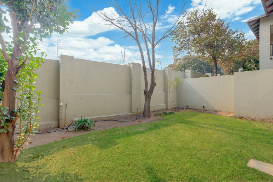 2 Bedroom Property for Sale in Fourways Gauteng
