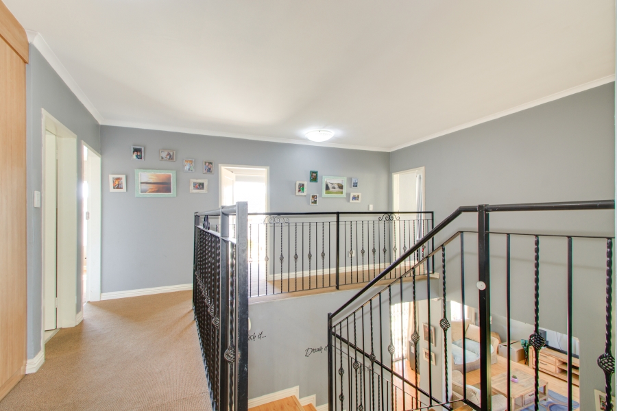 4 Bedroom Property for Sale in Craigavon Gauteng