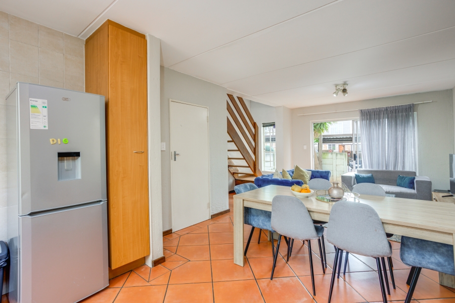 2 Bedroom Property for Sale in North Riding Gauteng