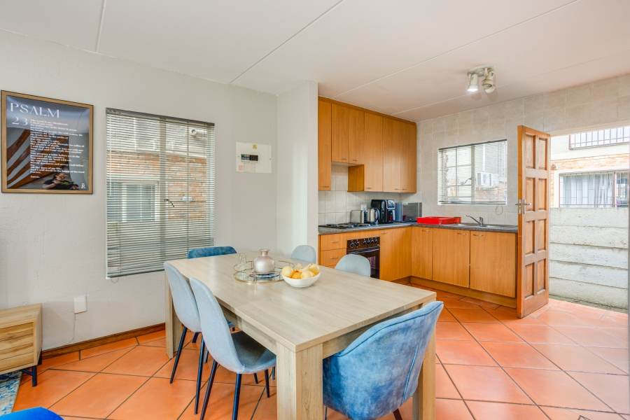 2 Bedroom Property for Sale in North Riding Gauteng