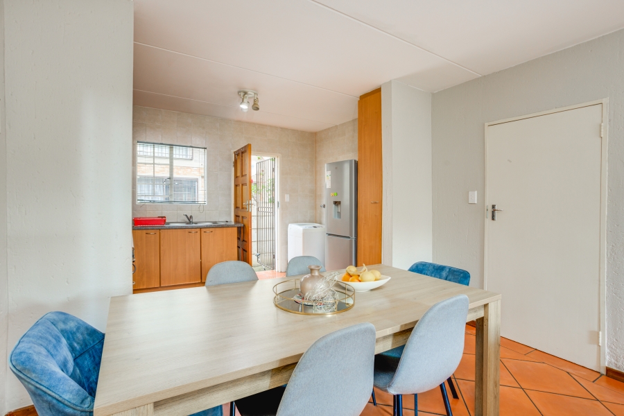 2 Bedroom Property for Sale in North Riding Gauteng