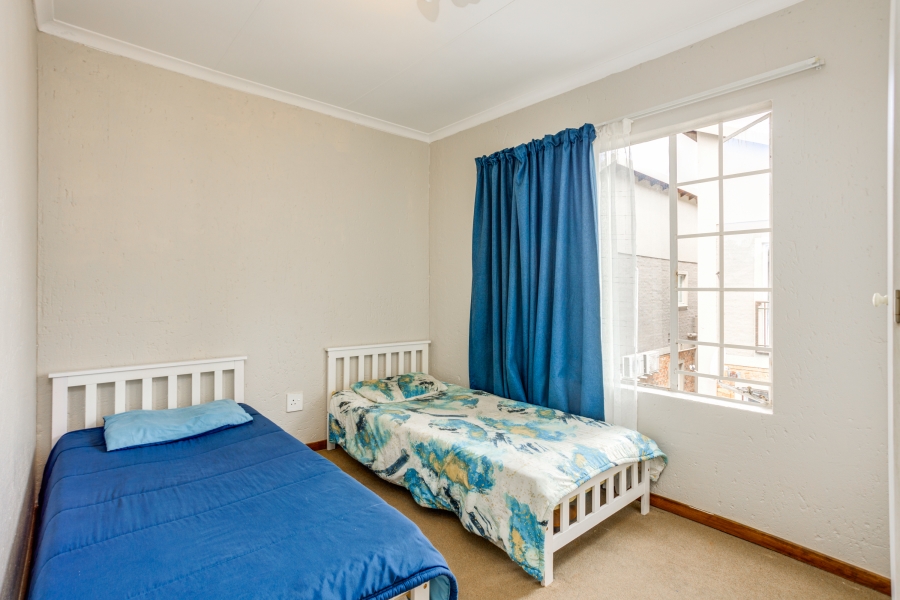 2 Bedroom Property for Sale in North Riding Gauteng