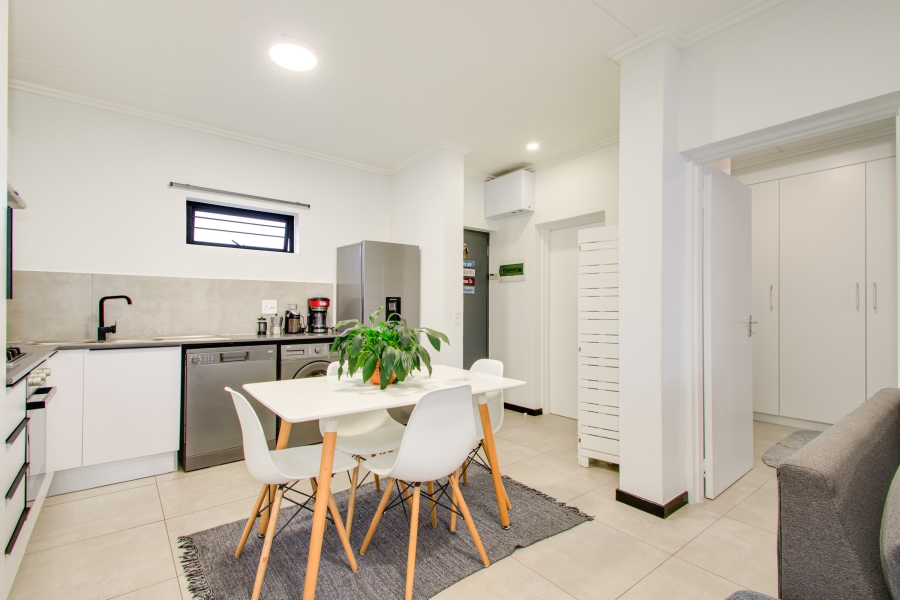 To Let 3 Bedroom Property for Rent in Broadacres Gauteng