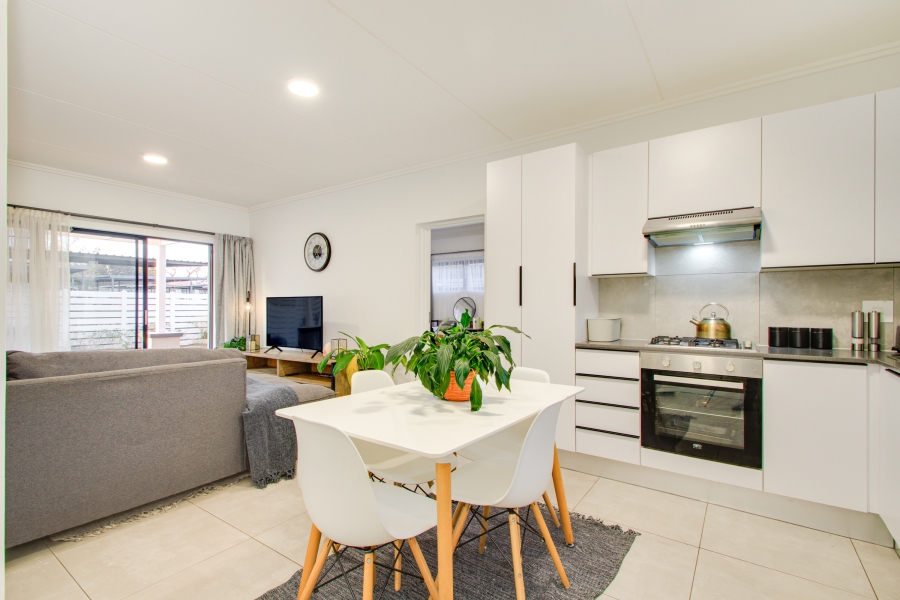 To Let 3 Bedroom Property for Rent in Broadacres Gauteng