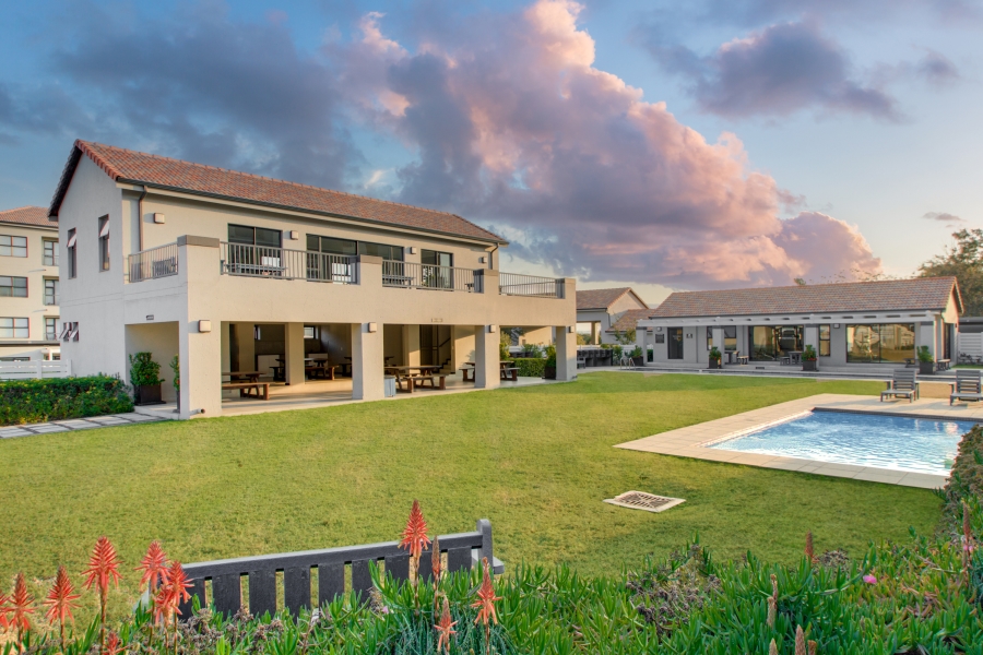 To Let 3 Bedroom Property for Rent in Broadacres Gauteng