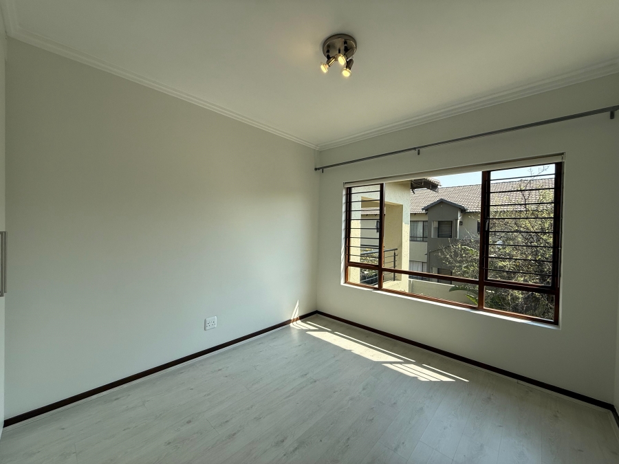 To Let 3 Bedroom Property for Rent in Fourways Gauteng