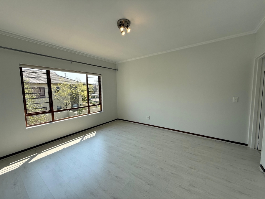 To Let 3 Bedroom Property for Rent in Fourways Gauteng