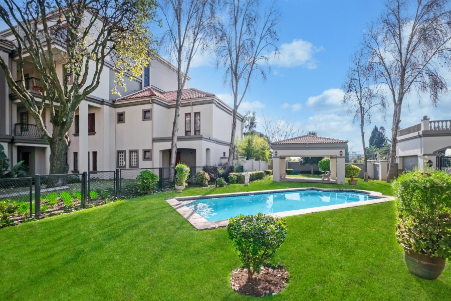 To Let 2 Bedroom Property for Rent in Morningside Gauteng