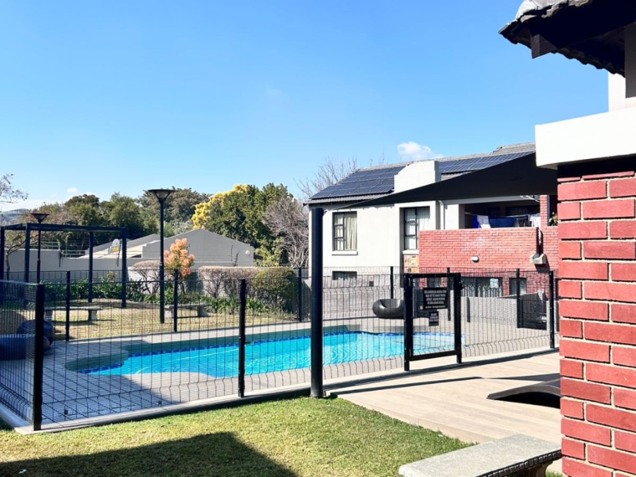 To Let 2 Bedroom Property for Rent in Morningside Gauteng