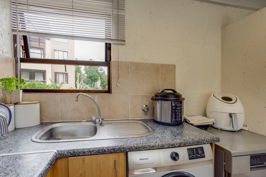 2 Bedroom Property for Sale in Douglasdale Gauteng