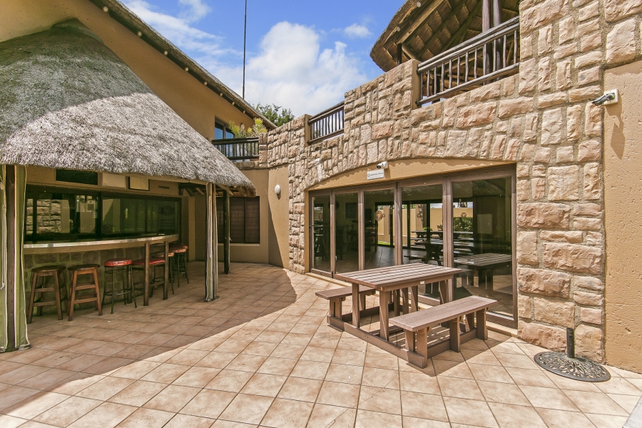 2 Bedroom Property for Sale in Douglasdale Gauteng