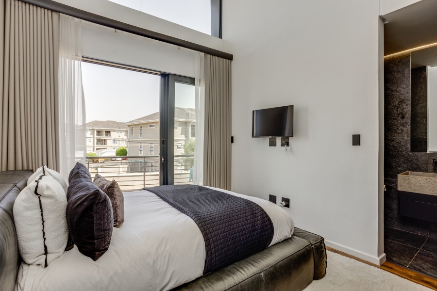 To Let 2 Bedroom Property for Rent in Broadacres Gauteng