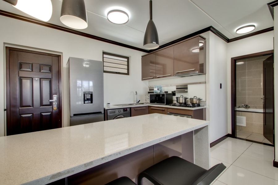 1 Bedroom Property for Sale in Blue Hills Gauteng