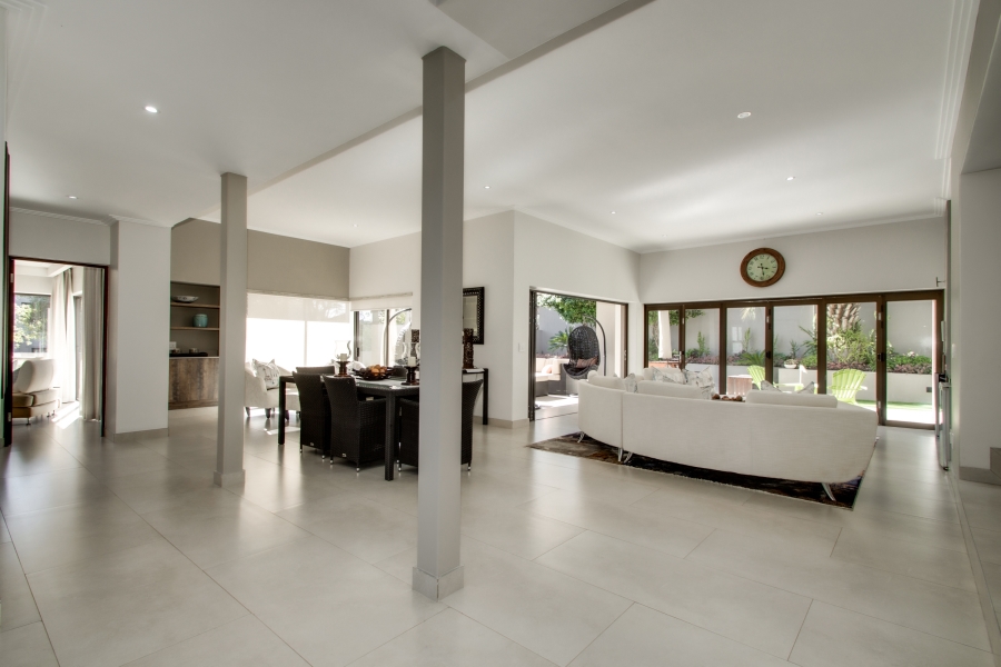 4 Bedroom Property for Sale in Dainfern Gauteng