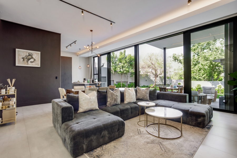 3 Bedroom Property for Sale in Bryanston Gauteng