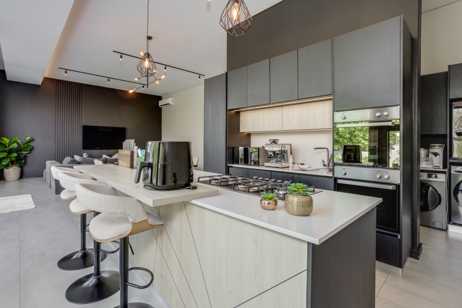 3 Bedroom Property for Sale in Bryanston Gauteng