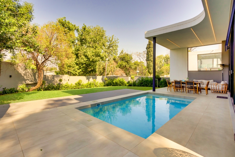 3 Bedroom Property for Sale in Bryanston Gauteng