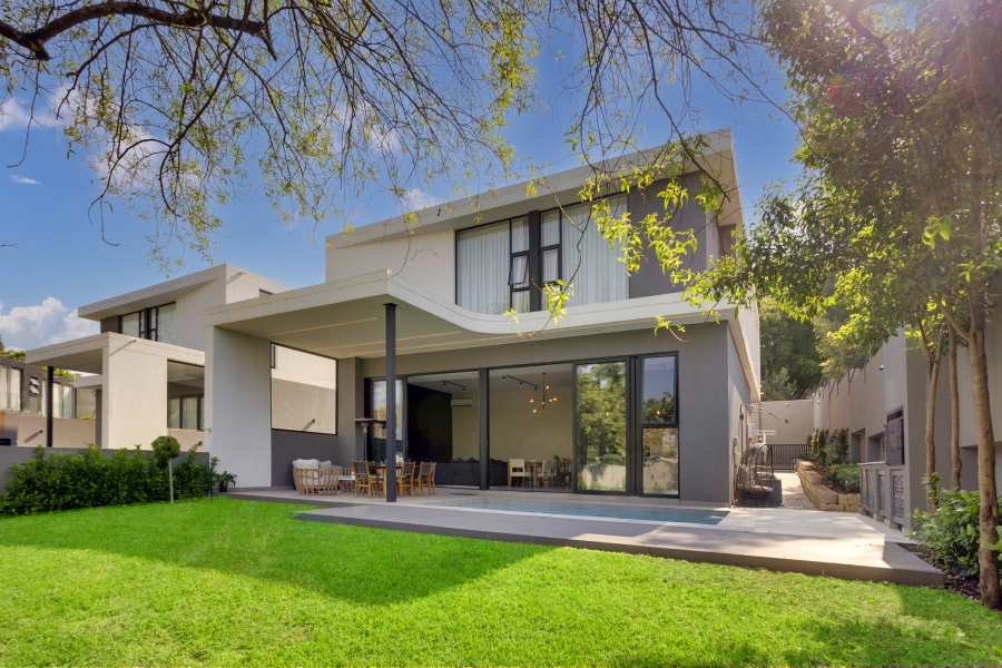 3 Bedroom Property for Sale in Bryanston Gauteng