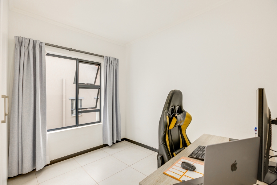 To Let 3 Bedroom Property for Rent in Fourways Gauteng