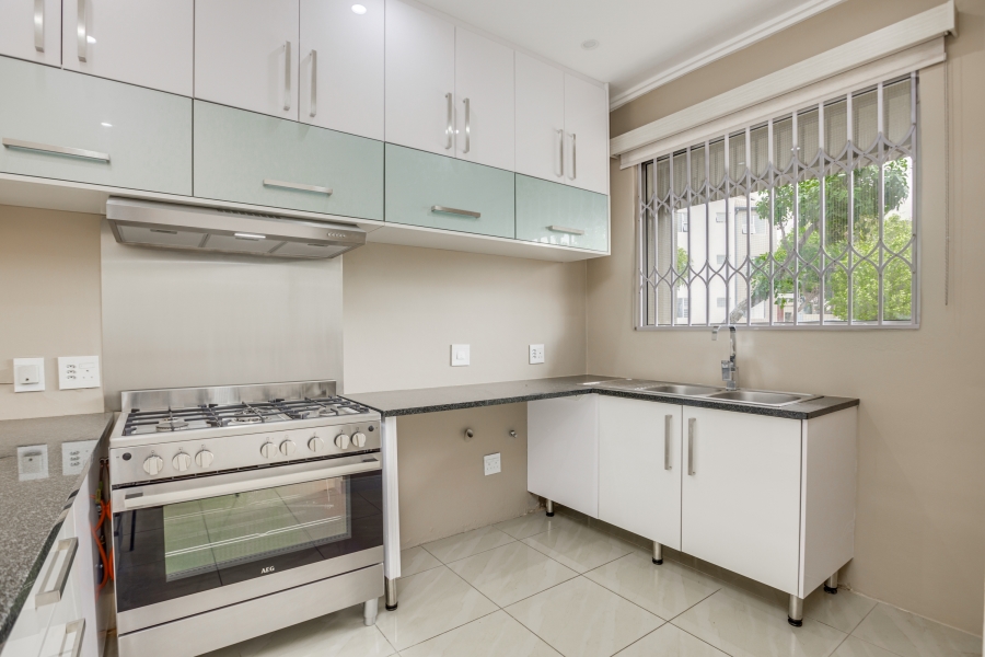 To Let 3 Bedroom Property for Rent in Bryanston Gauteng
