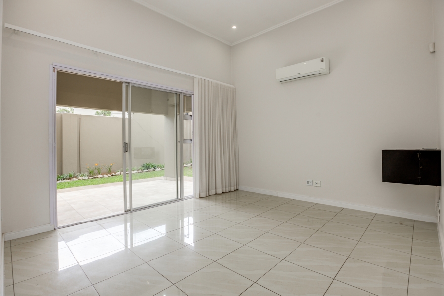 To Let 3 Bedroom Property for Rent in Bryanston Gauteng