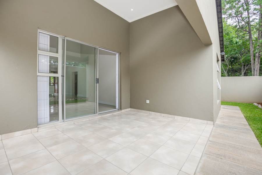 To Let 3 Bedroom Property for Rent in Bryanston Gauteng