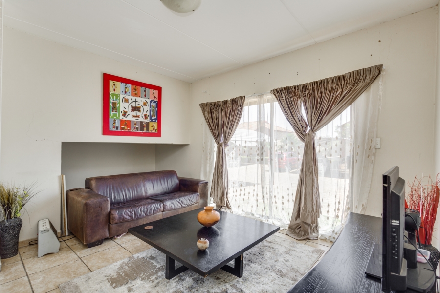 2 Bedroom Property for Sale in Fourways Gauteng