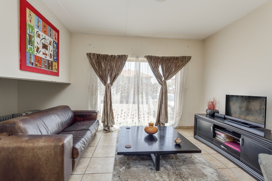 2 Bedroom Property for Sale in Fourways Gauteng