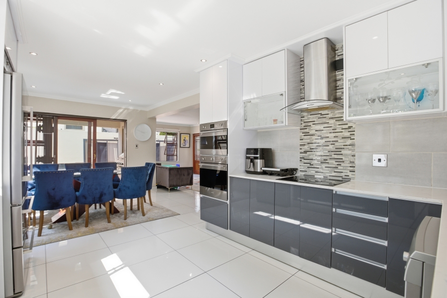 4 Bedroom Property for Sale in Craigavon Gauteng